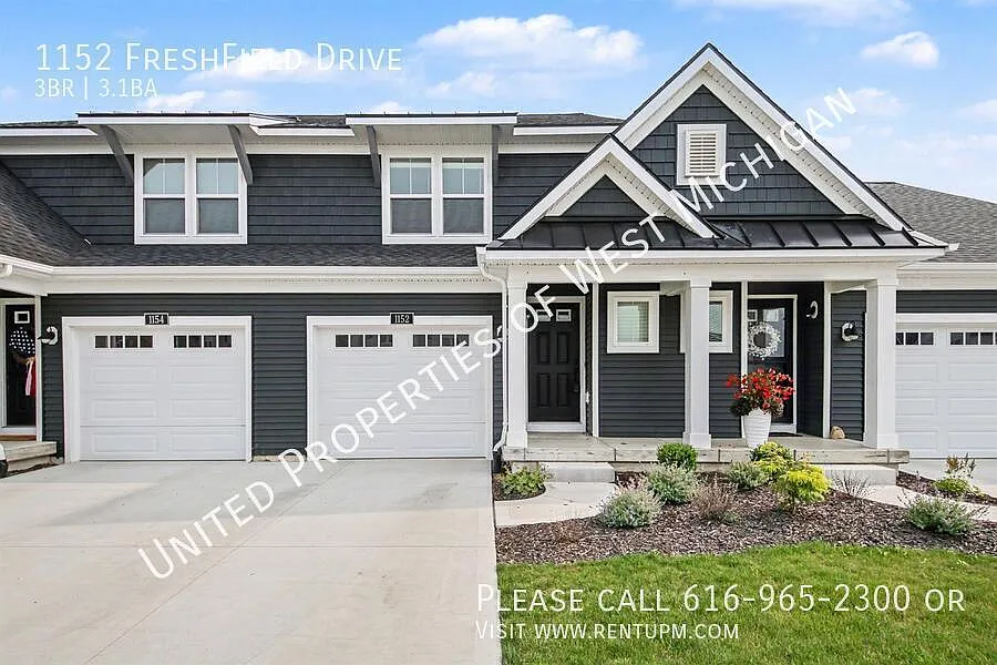 1152 Freshfield Dr