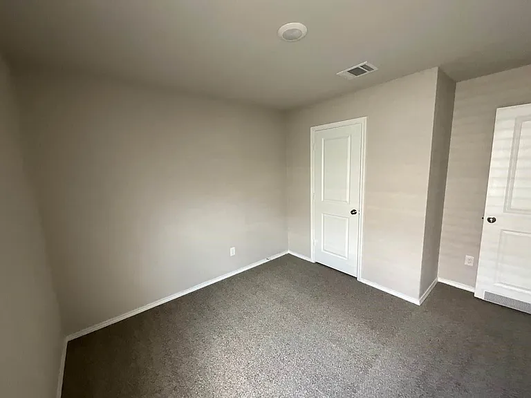 3234 Carducci Dr — Photo 10