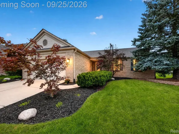 4240 Sherwood Cir, Canton, MI 48188