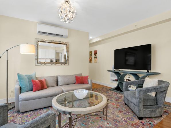 50 Wilmot St APT 2