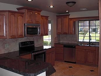 Kitchen with Granite