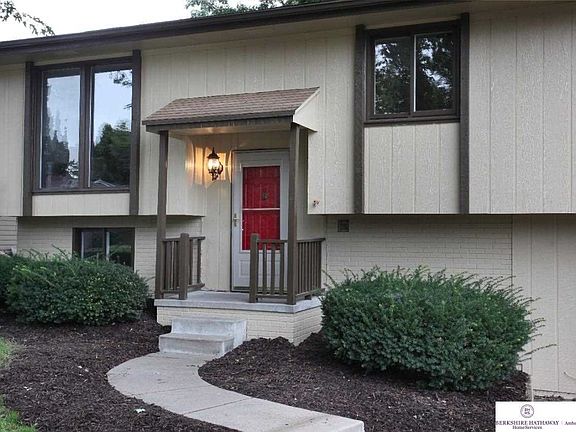 2nd image of 8101 Marisu Ln
