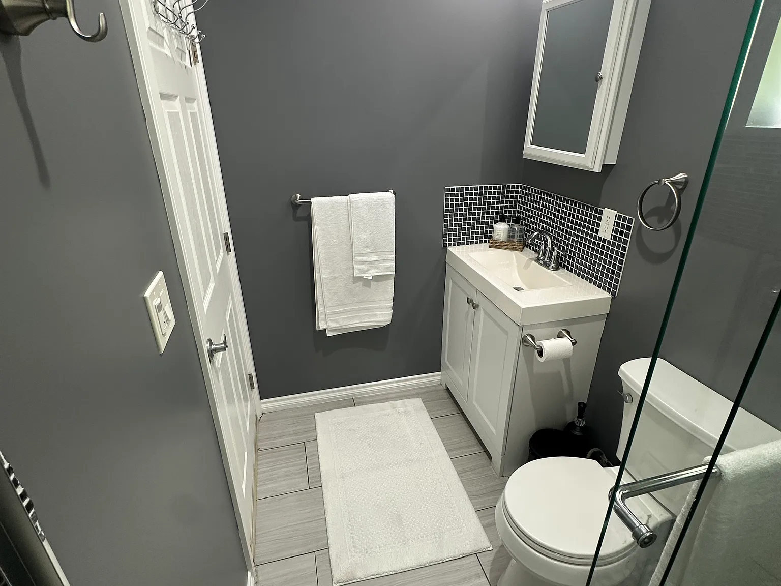 15047 Minnehaha St — Photo 3