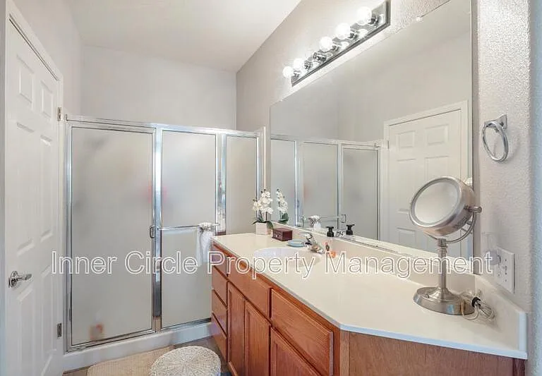 310 Upton Pyne Dr — Photo 17