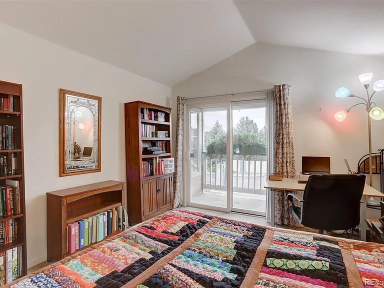 1110 Opal St #202 — Photo 21