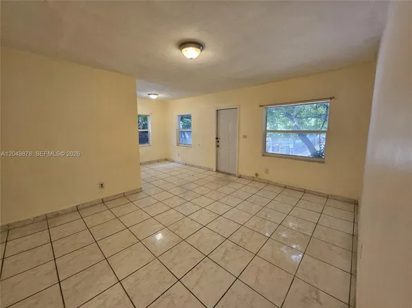 822 SW 31st Ave #822, Miami, FL 33135