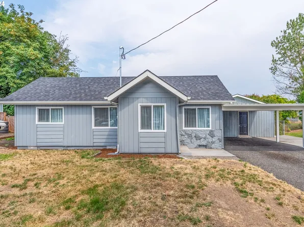 374 N 17th St, Saint Helens, OR 97051