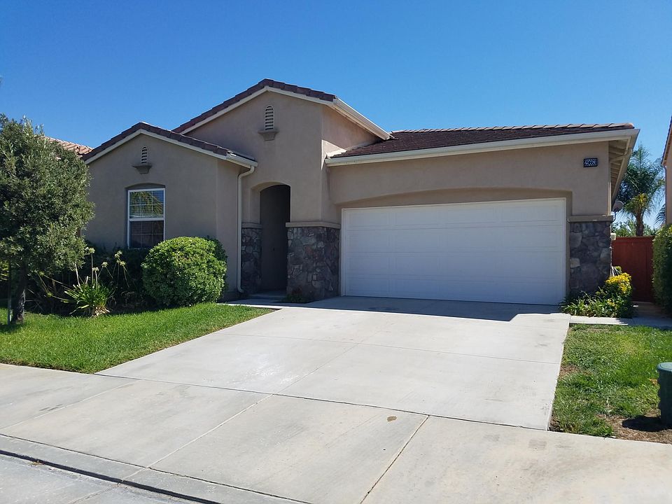 1st image of 29663 Serenity Ln