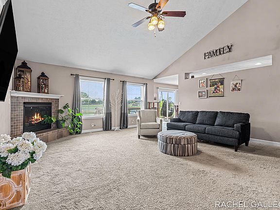 5th image of 10699 Antelope Dr