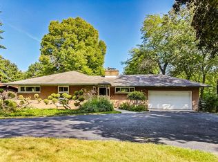 2515 N McAree Rd, Waukegan, IL 60087