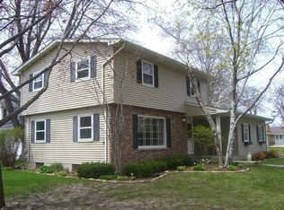 2810 Victoria Ln, Madison, WI 53704