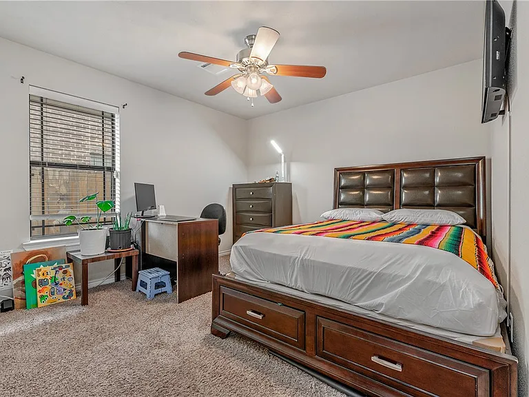 918 Dove Landing Ave — Photo 11