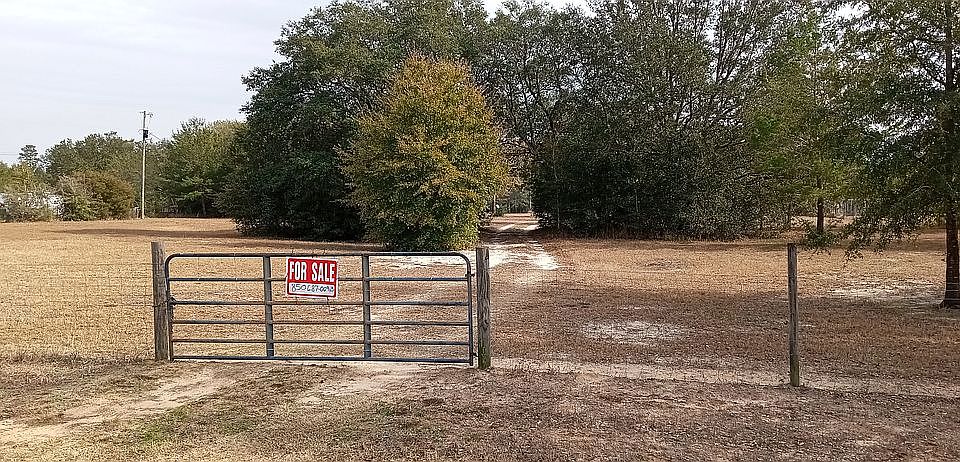 1st image of 5186 Green Springs Dr