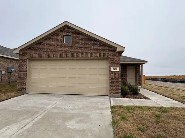 1216 Falcon Heights Dr, Forney, TX 75126