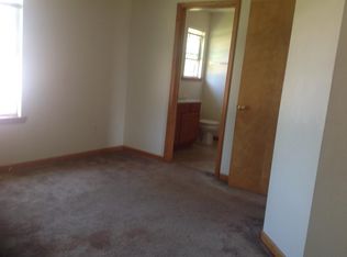 3601 Zinnia Dr, Columbia, MO 65202
