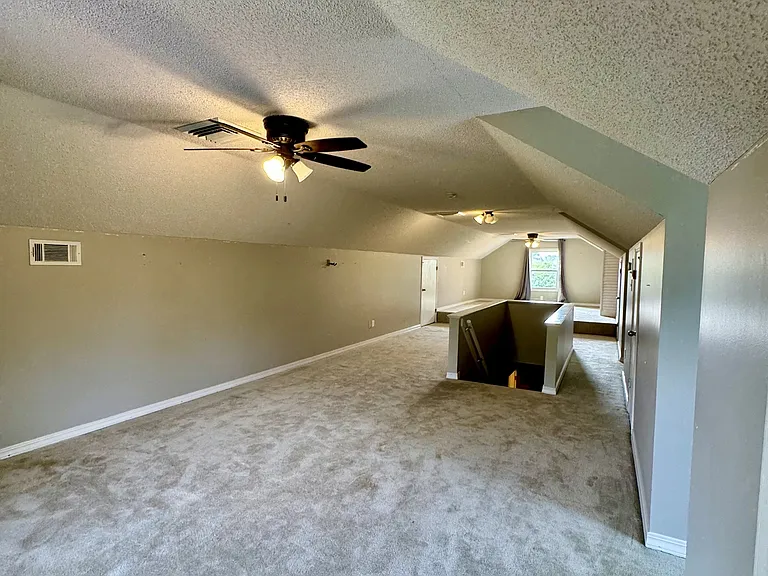 2729 Channel Pl — Photo 26