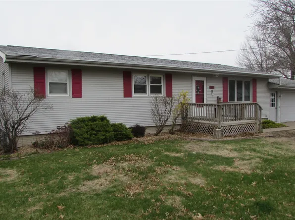 801 W Long Lane Dr, Knoxville, IA 50138