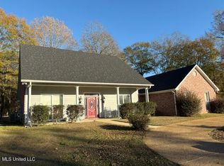 146 Richmond Dr, Florence, MS