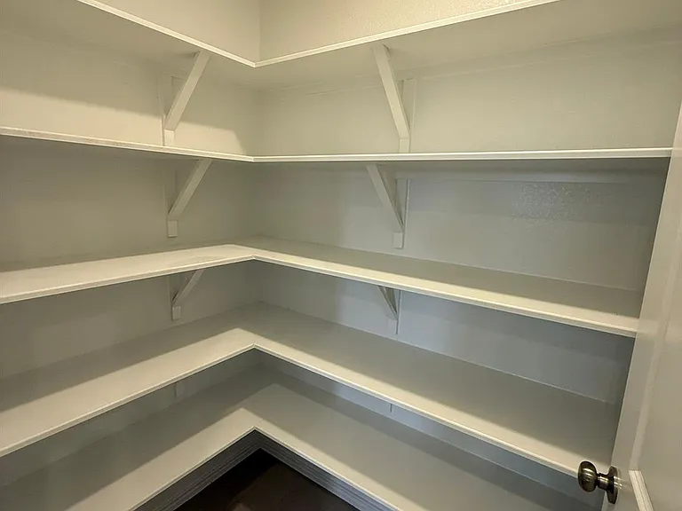 117 Alamito Ave — Photo 18