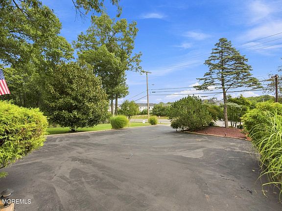 5th image of 140 N New Prospect Road