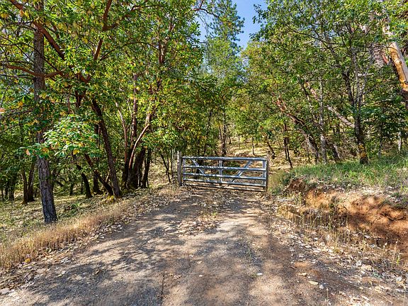 2nd image of 1238 W Jones Creek Rd Lot 1