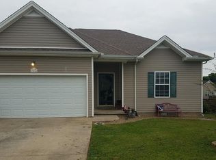 904 Captains Ct, Bowling Green, KY 42103