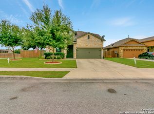 305 Oak Creek Way, New Braunfels, TX 78130