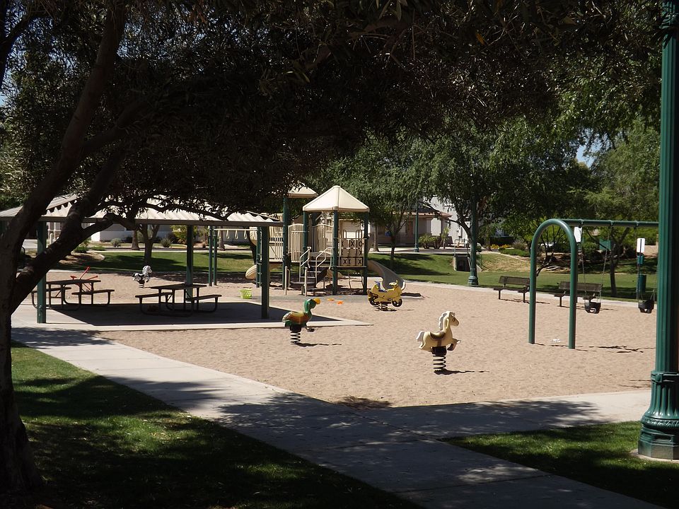 2nd image of 2039 S 87th Pl