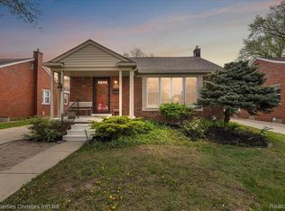 1123 S Eton St, Birmingham, MI