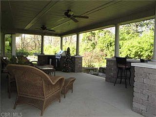 4th image of 406 Havenwood Ct