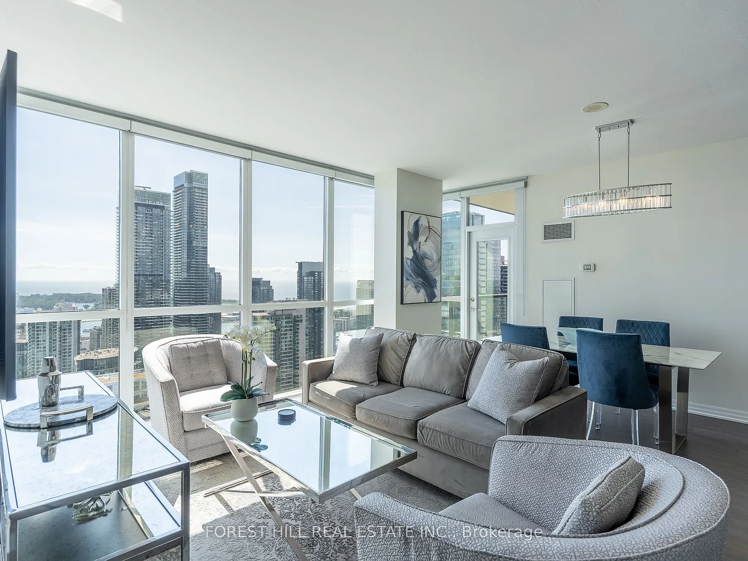 3 bed, $5,600 — Photo 3