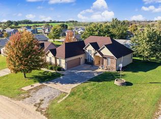 304 W 5th St, Marquette, KS 67464