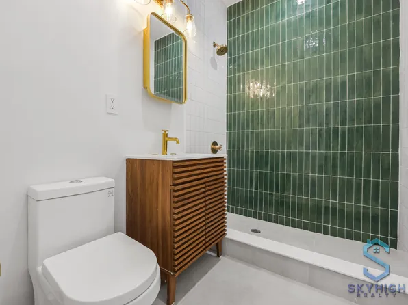 16 Howard Avenue image 9 of 26