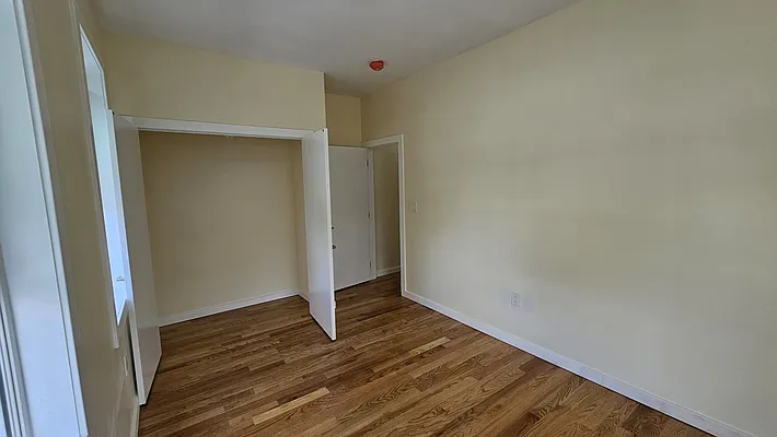 Rented by David Francis New York LLC | media 32