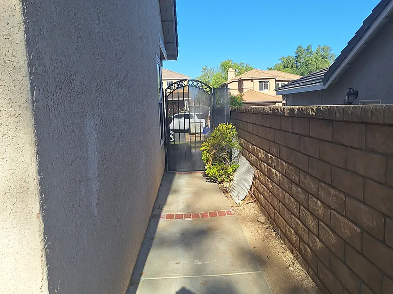 30427 Yosemite Dr — Photo 19