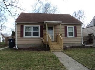 522 W Division St, Fond Du Lac, WI 54935