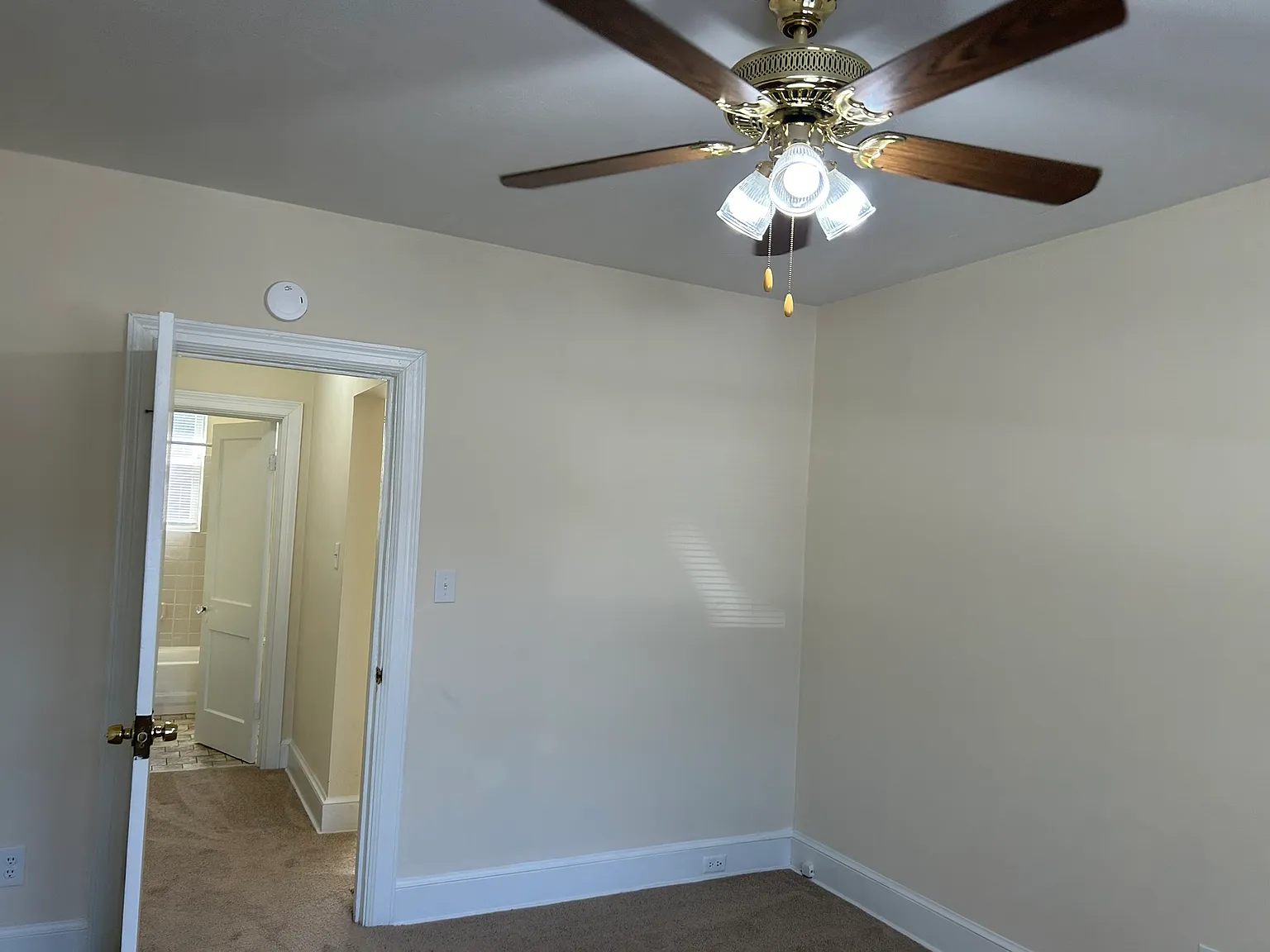 Park Manor — Photo 2