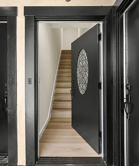 1305 Lucile Ave #3 — Photo 4
