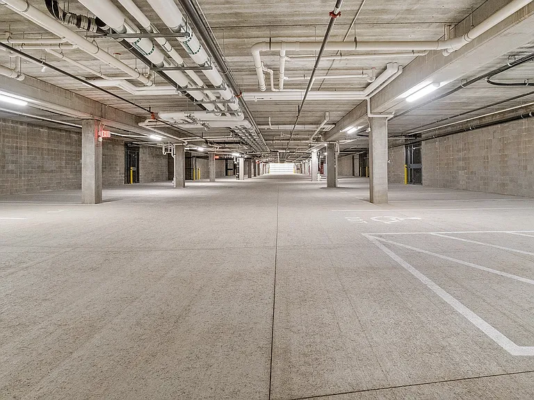 Legacy Commons at Signal Hills 55+ Apartments — Photo 8