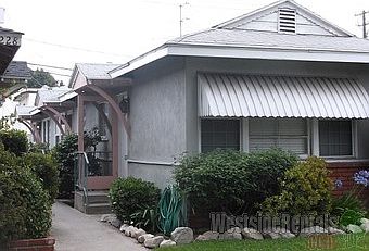 1st image of 226 N Hollywood Way #C