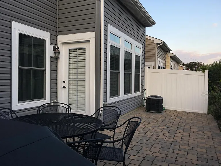 406 Samantha Dr — Photo 23