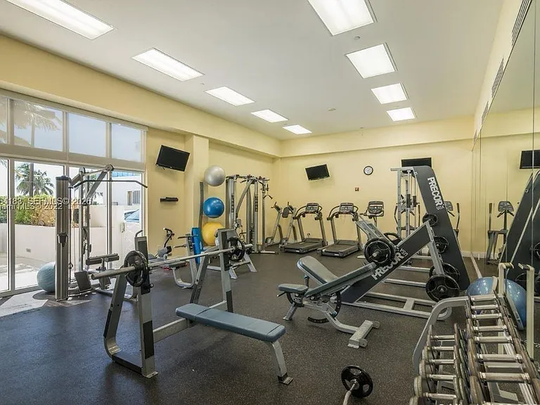 6917 Collins Ave #1206 — Photo 24