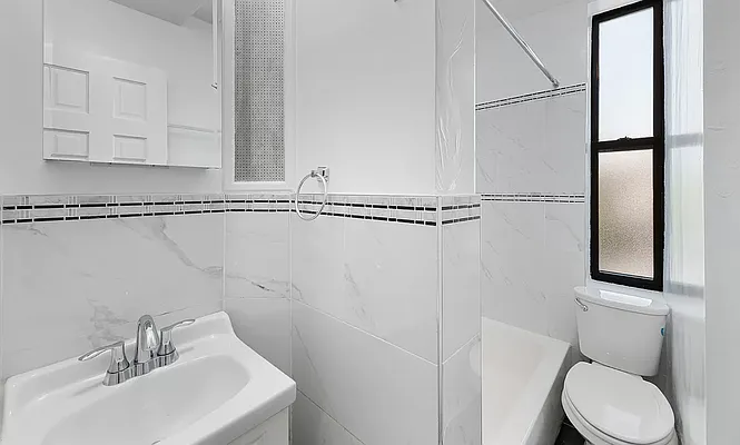 Rented by REAL New York | media 6