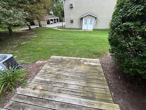 5th image of 345 Oxford Ct APT 4