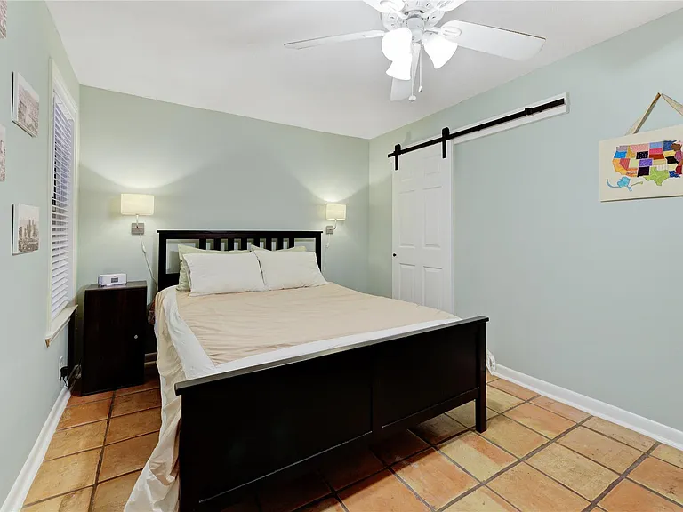 4010 Mandell St — Photo 20