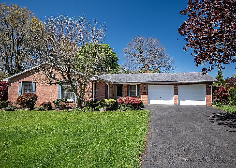 1st image of 517 Richmond Dr