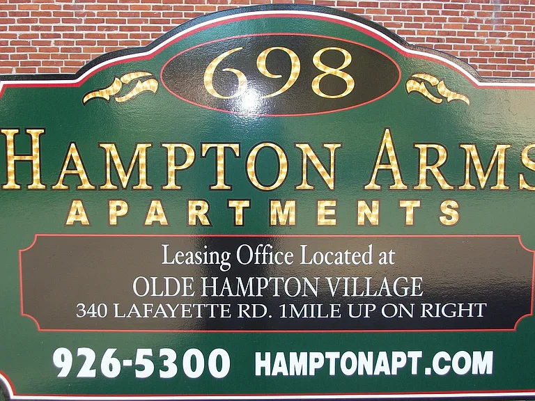 Hampton Arms — Photo 3