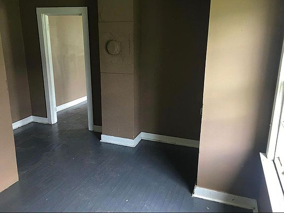 5th image of 1511 Roanoke St