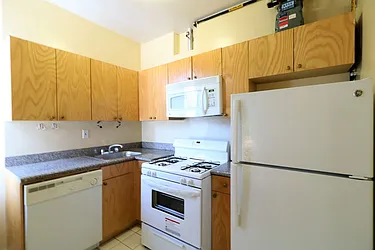 Rented by Alma Realty Corp.