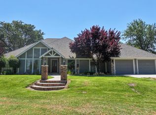 9415 21st Ave, Lemoore, CA 93245